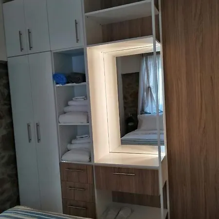 1920 Holiday home Finikounta